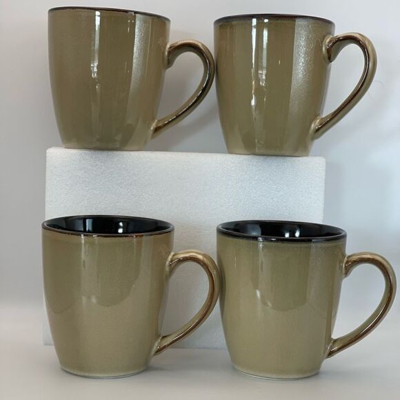 Pfaltzgraff Cream and Red Floral Dining Mugs- set of 4 - Picture 6 of 6